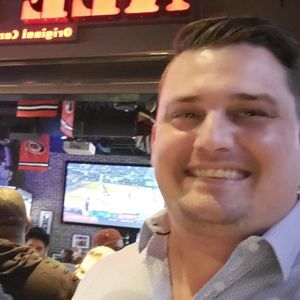 Meet your Posher, Eric